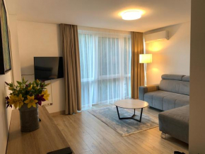 Erdvūs apartamentai Vanagupėje